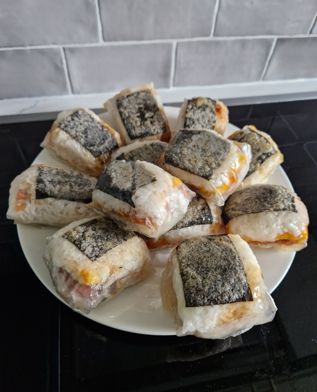 SPAM und Egg Musubi