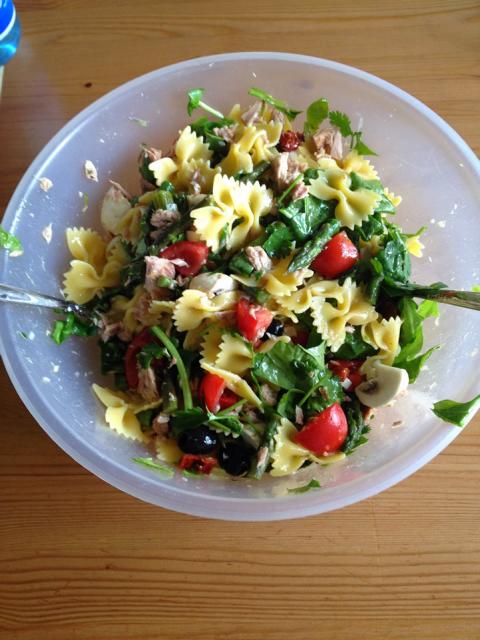 Nudelsalat mit Thunfisch