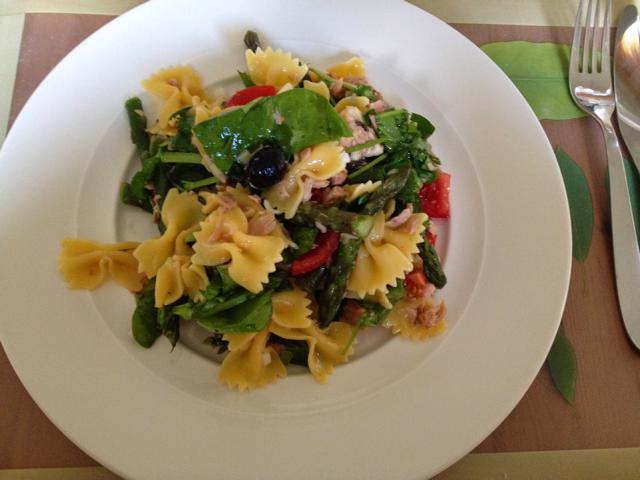 Sommerlicher Nudelsalat mit Thunfisch